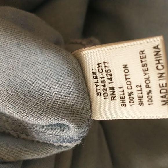 IRIS off the shoulder👗👗👗👗 - Picture 5 of 5